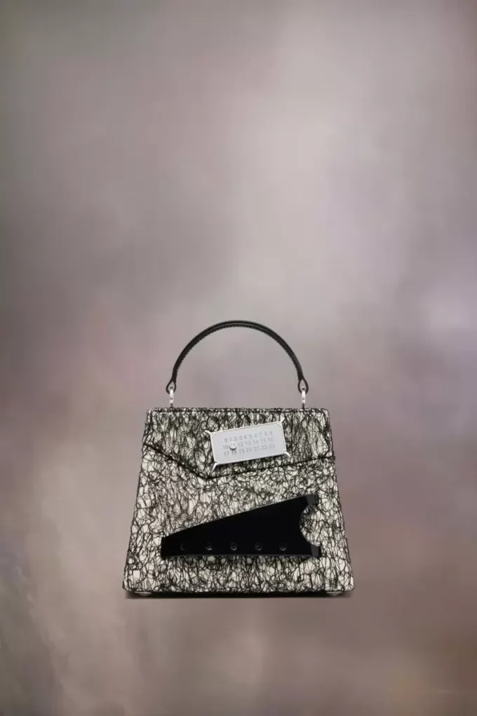 Gestolen handtas klein