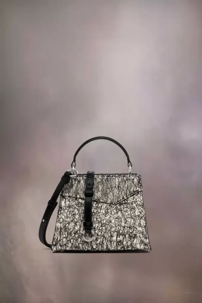 Gestolen handtas klein