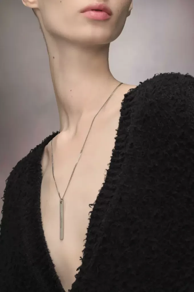 Logo hanger ketting
