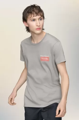 maison margiela logo patch t shirt 2 1 330x496 - Maison Margiela Logo patch t-shirt