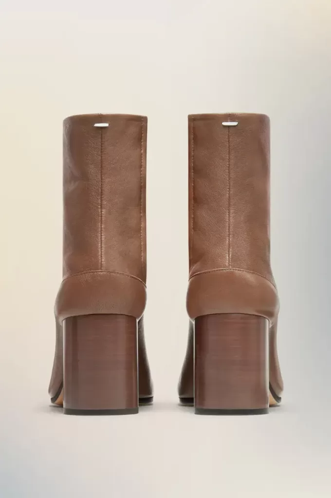 Maison Margiela Tabi enkellaarsjes