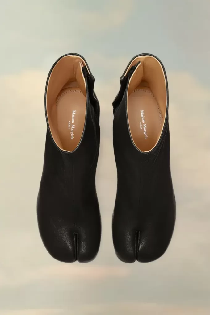 Maison Margiela Tabi enkellaarsjes