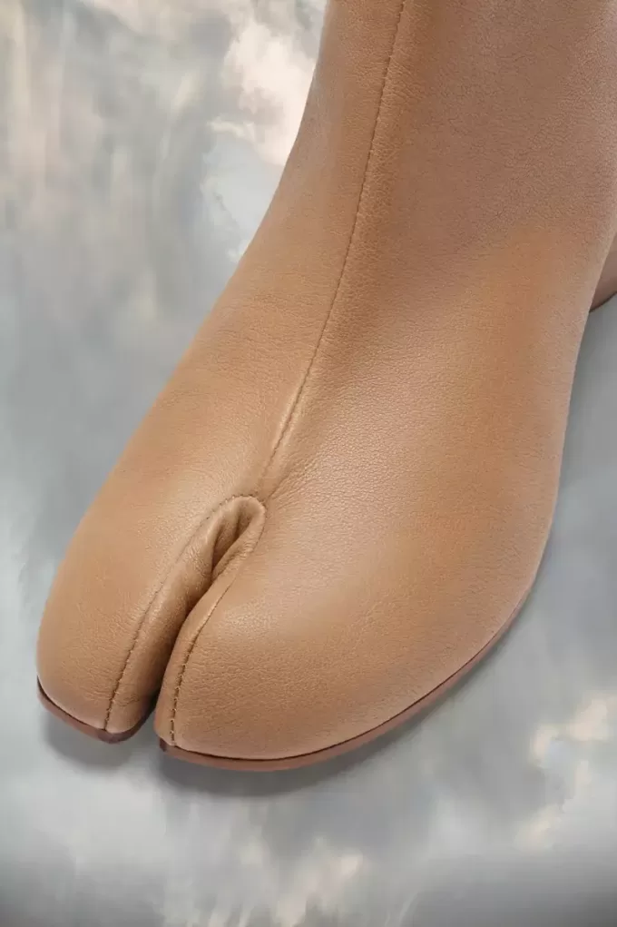 Maison Margiela Tabi enkellaarsjes