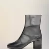 Maison Margiela Tabi-enkellaarzen